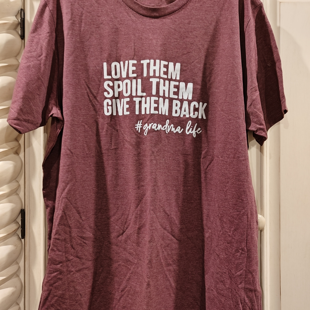 Women's Burgundy Graphic T-Shirt